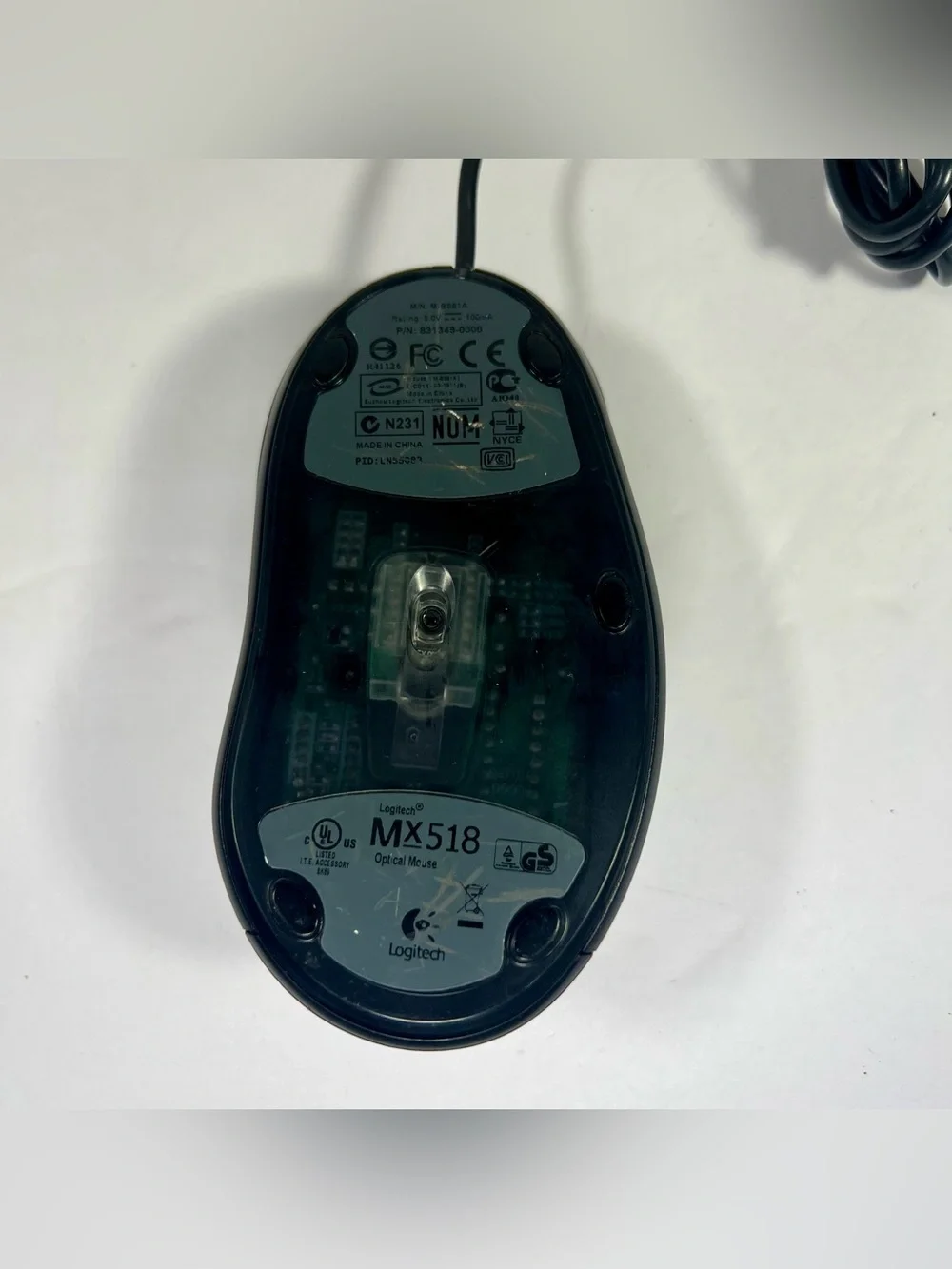 Logitech MX518 Wired Optical Gaming Mouse M/N M-BS81A P/N Thumb Button 16000 DPI